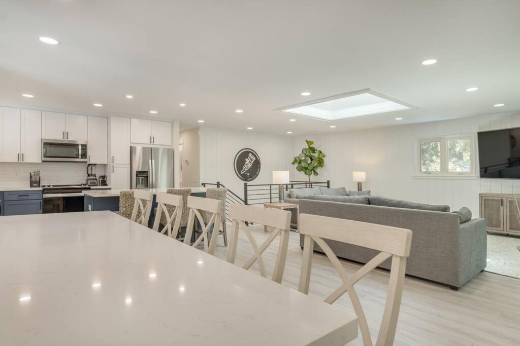 Luxury Beach House - 2Min Walk To Beach - Private Pool - Group & Dog Friendly Hilton Head Island Eksteriør bilde