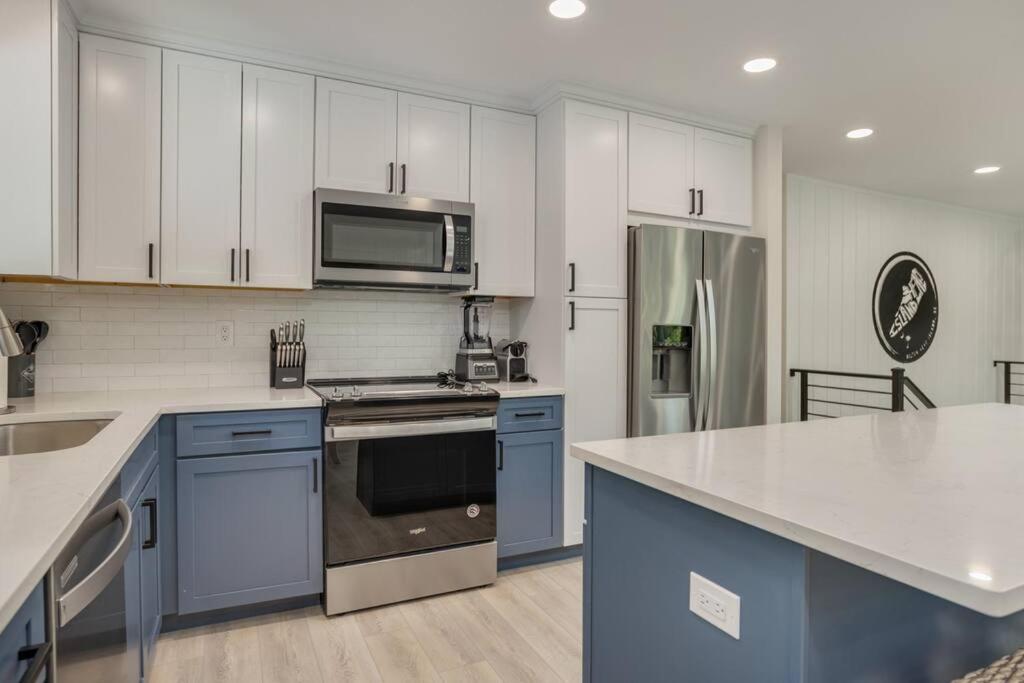 Luxury Beach House - 2Min Walk To Beach - Private Pool - Group & Dog Friendly Hilton Head Island Eksteriør bilde
